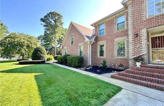 948 Forest Lakes Circle Gallery 2