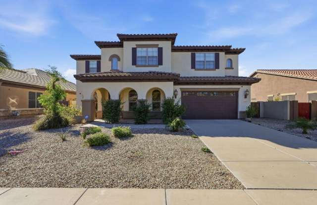 3137 East Fandango Drive Gallery 1