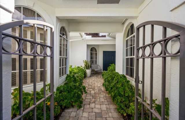 2466 Muir Circle Gallery 4