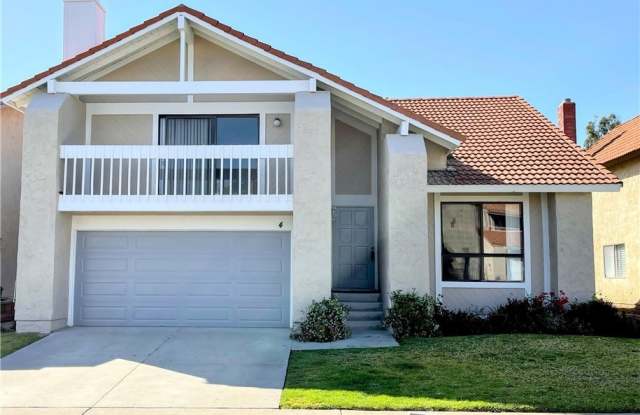 4 Carlton - 4 Carlton, Irvine, CA 92620