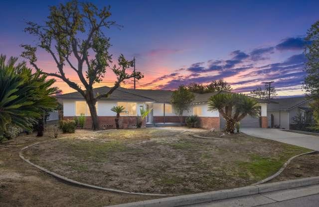 2413 Driller Avenue - 2413 Driller Avenue, Bakersfield, CA 93306