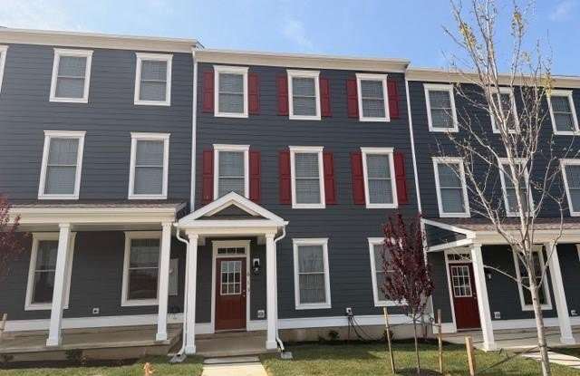 613 MAPLETON Avenue photos photos