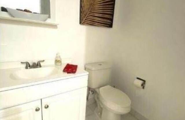 5705 Fox Hollow Drive Gallery 4