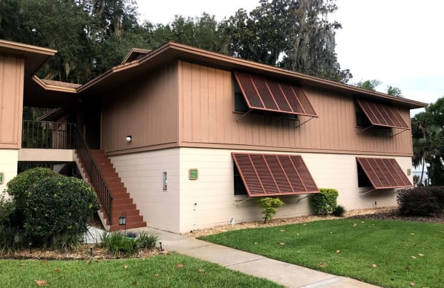 190 Hickory Woods Court Unit 10D - 190 Hickory Woods Ct, Deltona, FL 32725
