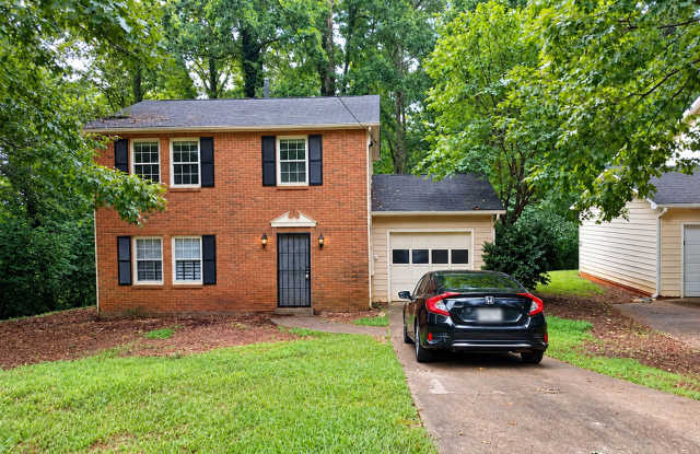 3 Bed and 2.5 Bath in Decatur! Gallery 1