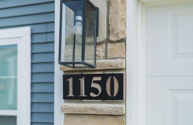 1150 W Rangeview Circle Gallery 2
