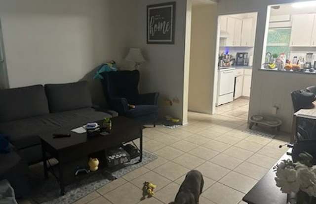 2 bed 1 bath house near UF law available now and August 2026 - 108 Southwest 26th Street, Gainesville, FL 32607