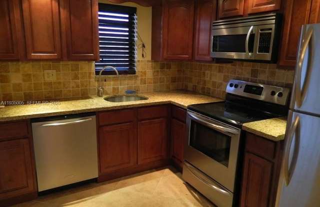 9440 SW 8th St - 9440 Southwest 8th Street, Palm Beach County, FL 33428