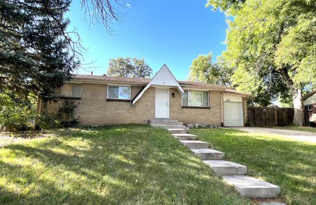 3 Bedroom, 2 Bath Home In Aurora Hills, Updated Flooring - 12198 East Exposition Drive, Aurora, CO 80012