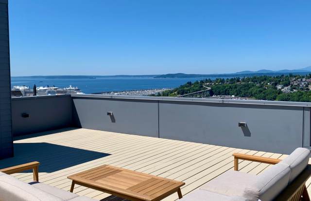 Queen Anne Home photos photos