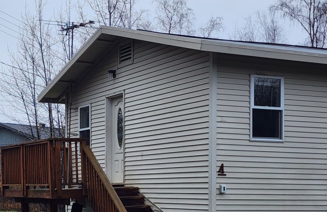 11644 Loop Road Spur Unit A - 11644 Eagle River Loop Spur, Anchorage, AK 99577