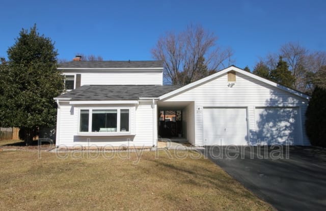 232 E Juniper Ave - 232 East Juniper Avenue, Sterling, VA 20164