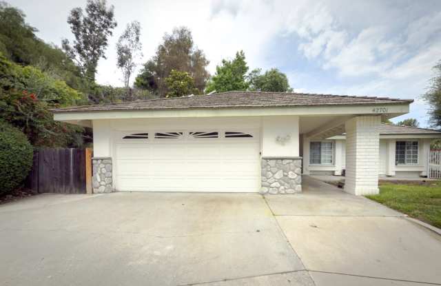 3 Bedroom/2 Bathroom Private Home with Large Backyard + SOLAR for rent! - 42701 Vía Del Campo, Temecula, CA 92592 3 Bedroom/2 Bathroom Private Home with Large Backyard + SOLAR for rent! - 42701 Vía Del Campo, Temecula, CA 92592