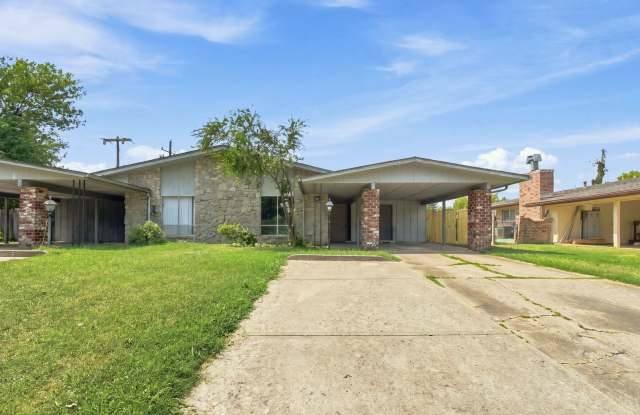 3 Bed 2 Bath Duplex South Tulsa Gallery 1