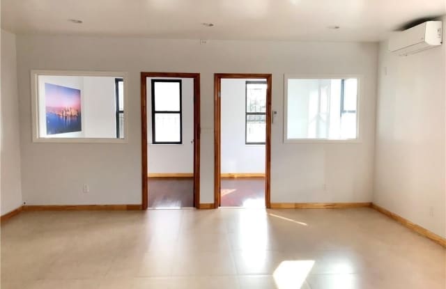 6923 18th Avenue Gallery 3