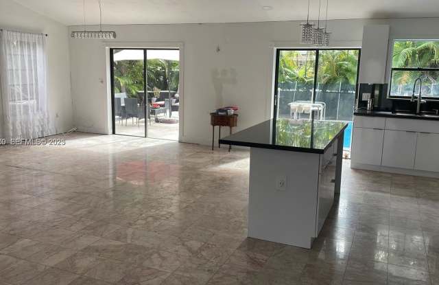 13424 Southwest 90th Terrace Gallery 4