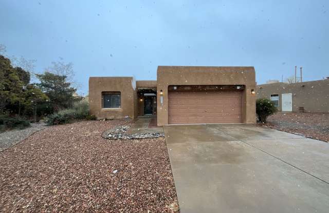 3 Bedroom Single Story Home Available in Ventana Ranch! - 9504 Spanish Pointe Place Northwest, Albuquerque, NM 87114