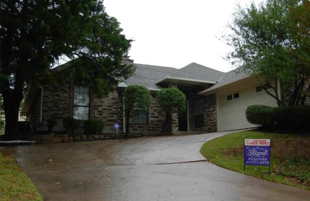 5709 Yacht Club Drive - 5709 Yacht Club Drive, Rockwall, TX 75032