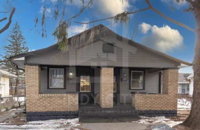 3209 West 10th Street photos photos