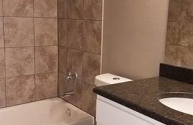 831 Woodland Court Gallery 4