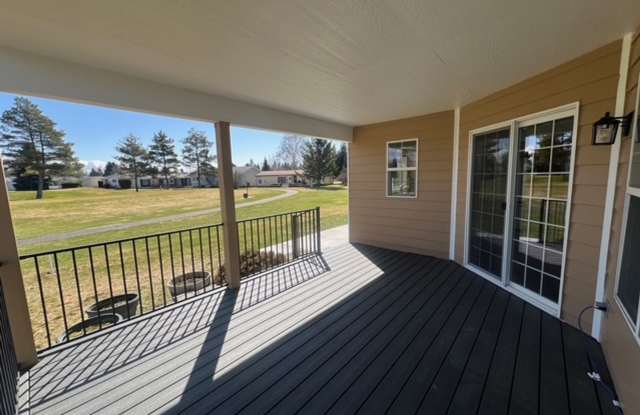 Kalispell Home on Village Greens Golf Course photos photos