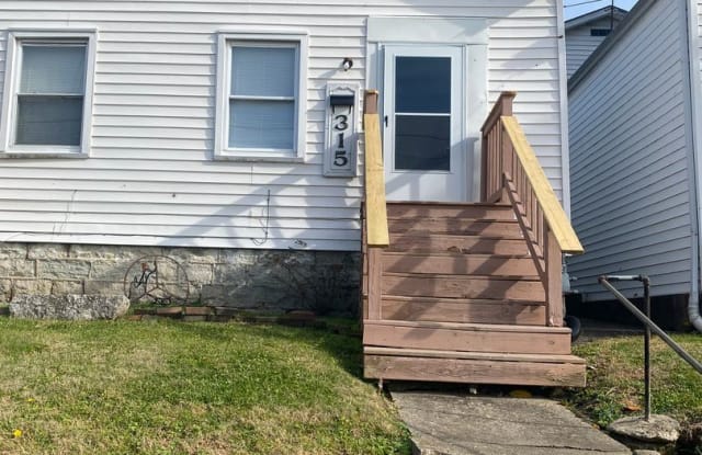 315 S Spring Street - 315 South Spring Street, Louisville, KY 40206