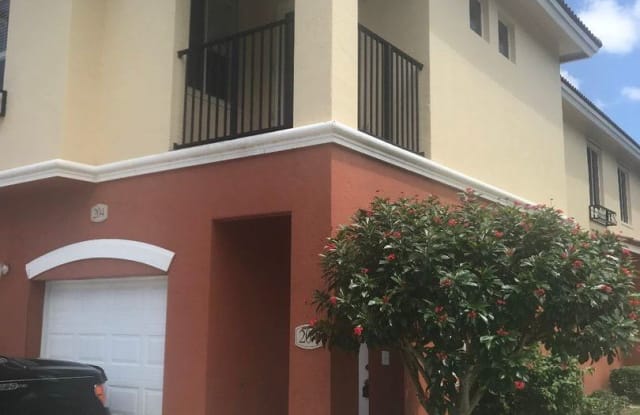 58  SE Palermo Ct #204 - 58 SE Palermo Court, Stuart, FL 34994