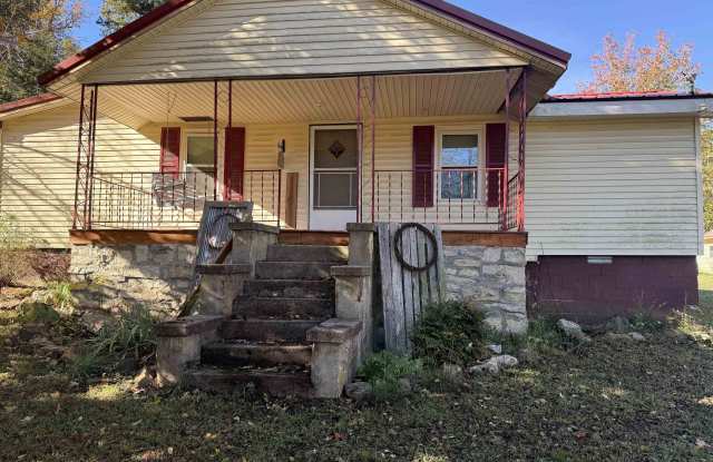 122 Helm Road - 122 Helm Road, Oxford, AR 72565