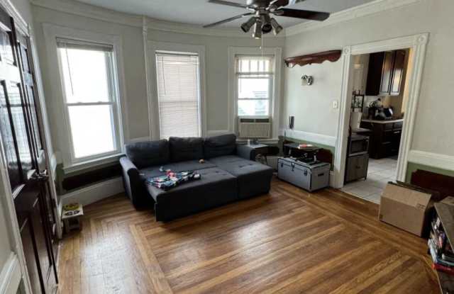 21 Clinton St. photos photos
