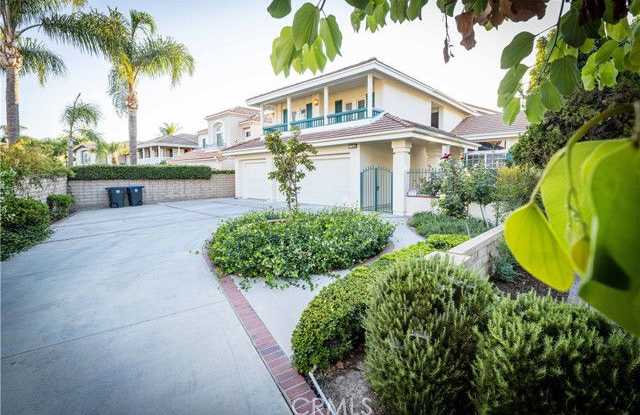 2142 Marselina photos photos