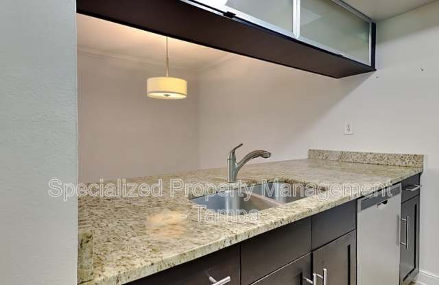 3102 W Horatio St Gallery 2