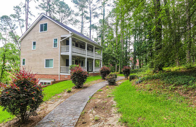4265 Deerwood Lane Gallery 2
