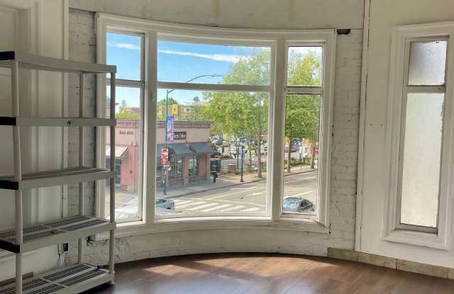 22622 Mission Blvd Gallery 2