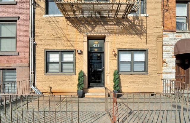 422 BLOOMFIELD ST - 422 Bloomfield Street, Hoboken, NJ 07030