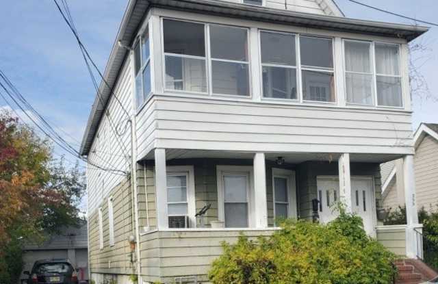 399 Grace Ave. Apt 1 photos photos