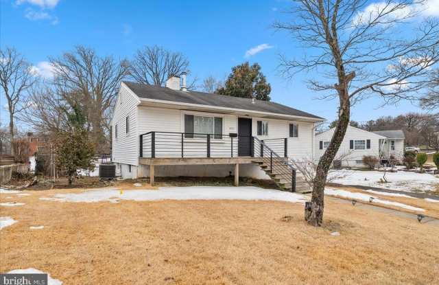 6451 MAPLEWOOD Drive photos photos