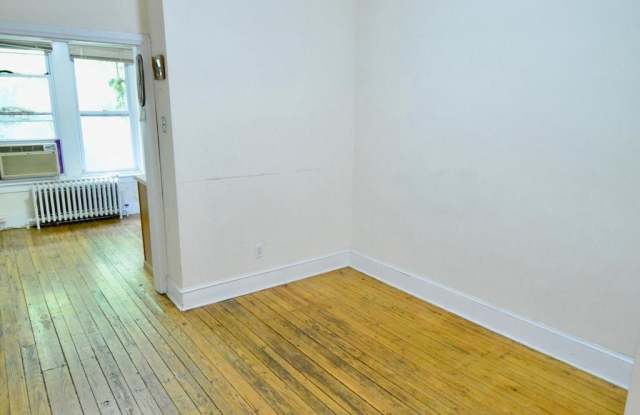 3690 EVELINE Street Gallery 4