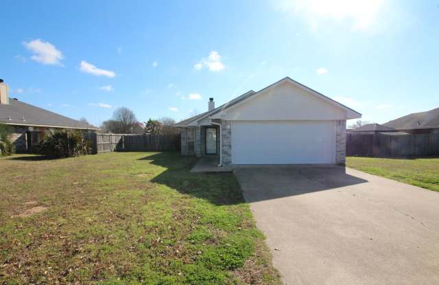Coming Soon: Stunning 3 Bedroom Home in Bullard - 204 Willow Road, Bullard, TX 75757