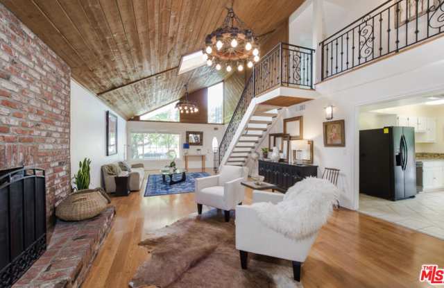 5915 WILKINSON Avenue - 5915 N Wilkinson Ave, Los Angeles, CA 91607