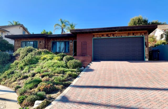 2121 Indian Springs Ln - 2121 Indian Springs Lane, Newport Beach, CA 92660