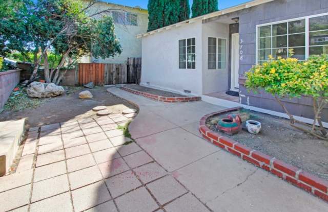 3708 El Caminito Gallery 2