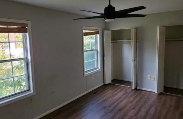 9847 OAKDALE WOODS Court Gallery 3