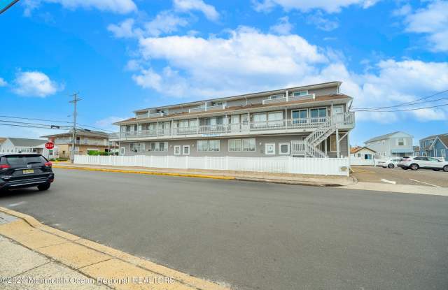 1713 Boulevard - 1713 Ocean Boulevard, Seaside Park, NJ 08752
