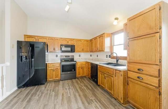 8835 Northeast 73rd Court Gallery 4