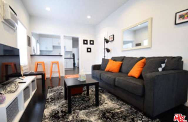 1806 WASHINGTON Way - 1806 Washington Way, Los Angeles, CA 90291