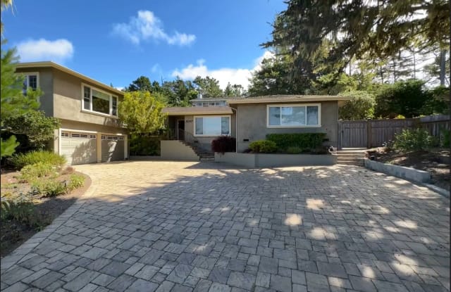 3057 Strawberry Hill Rd - 3057 Strawberry Hill Road, Del Monte Forest, CA 93953