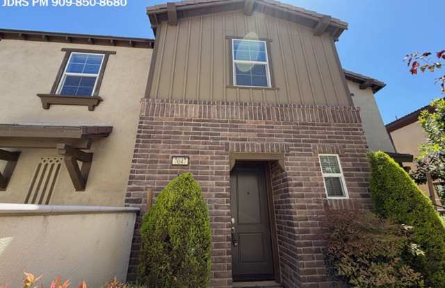 Eastvale 4 Bedroom Condo photos photos