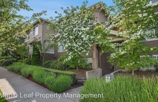 1957 23rd PL NE  #203 - 1957 23rd Lane Northeast, Issaquah, WA 98029