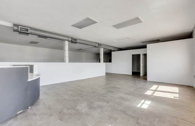1500 N Grant Gallery 4