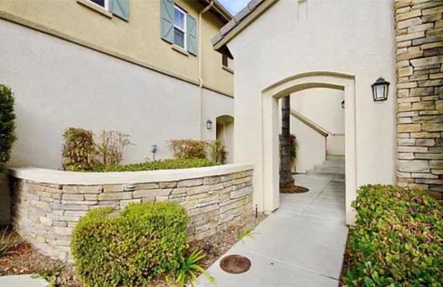 26426 Arboretum Way photos photos